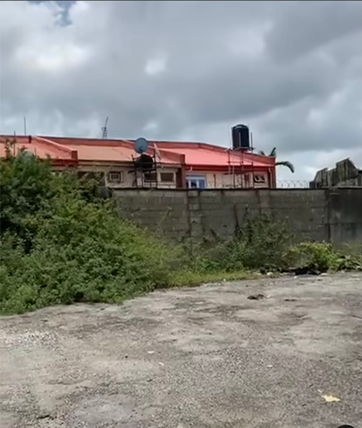 EC8A96D8-EE01-4EE9-9755-B76E7F85BB49