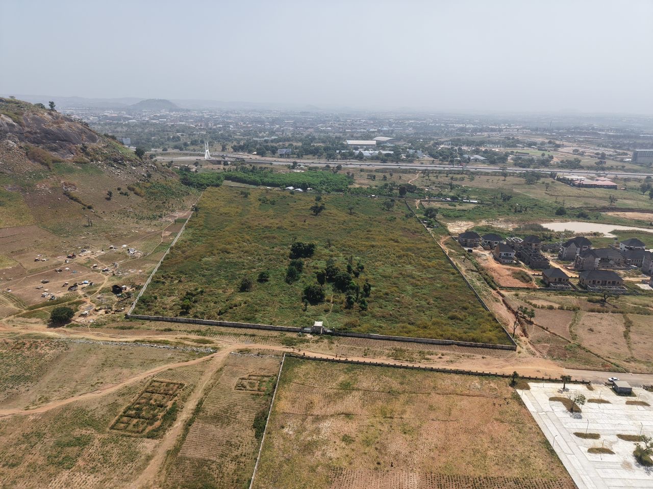 4dd02307-6c6c-411f-82b2-0e7f67fbc1d5